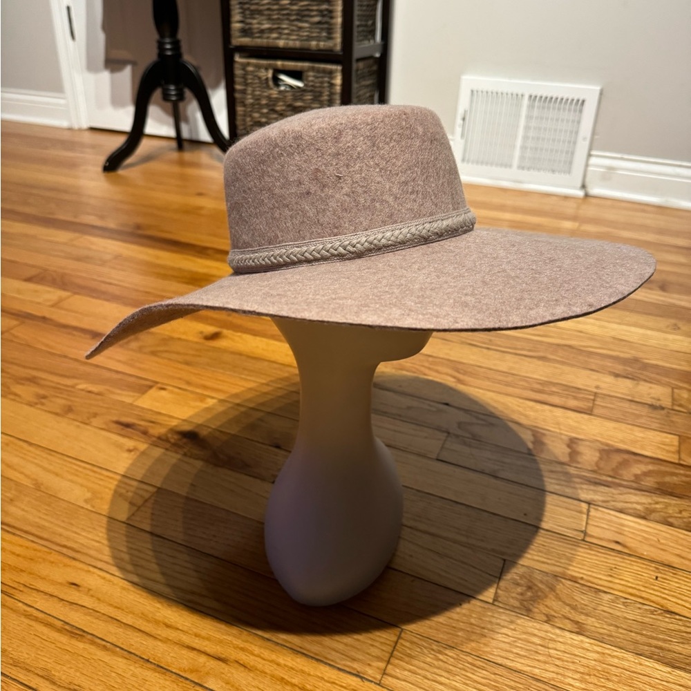 NWT Universal Thread Taupe Fedora Wool Adjustable Boho Western wide brim blush